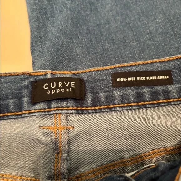 CURVE APPEAL High Rise Kick Flare Ankle Jeans Size 6 **NEW** - Picture 4 of 5